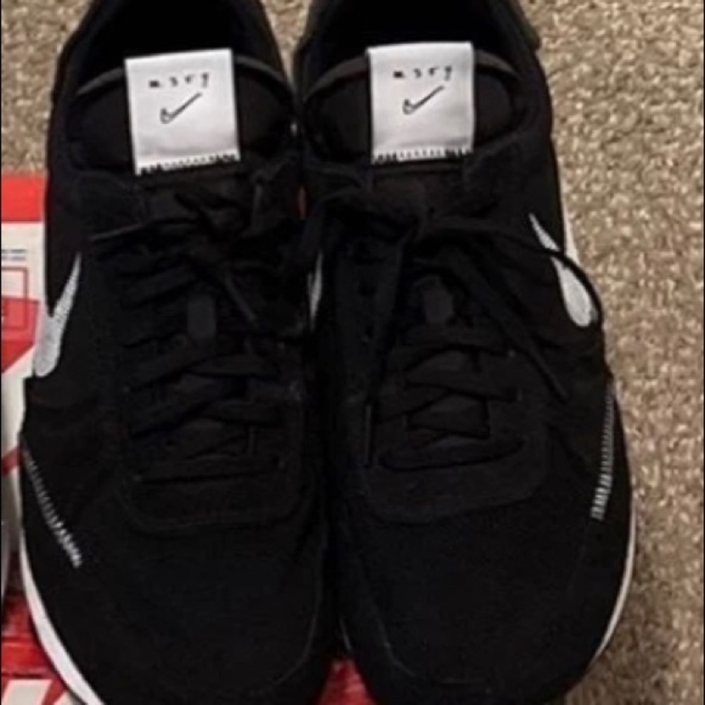 Nike DBreak-Type *SOLD* - Picture 1 of 3